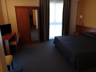 Valdenza Hotel 10 Valdenza Hotel 10