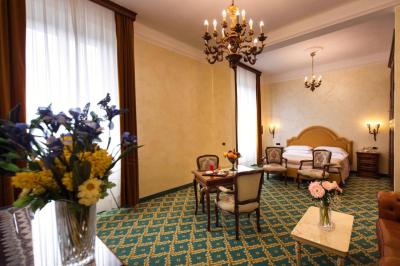 Grand Hotel Excelsior 8 Grand Hotel Excelsior 8