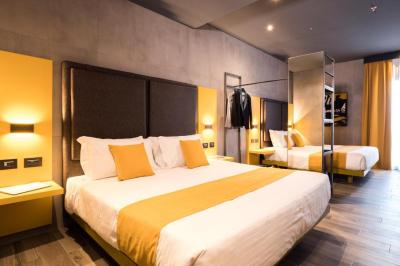 J24 Hotel Milano 4 J24 Hotel Milano 4