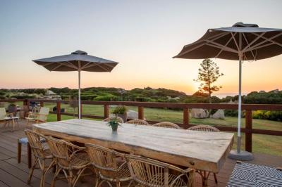 Mangia's Santa Teresa Sardinia, Curio Collection by Hilton 7 Mangia's Santa Teresa Sardinia, Curio Collection by Hilton 7