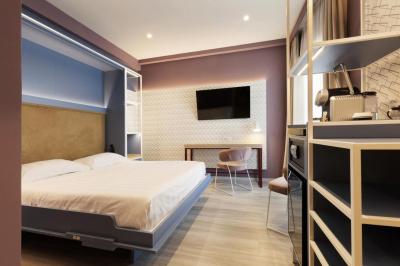 Adesso Hotel 10 Adesso Hotel 10