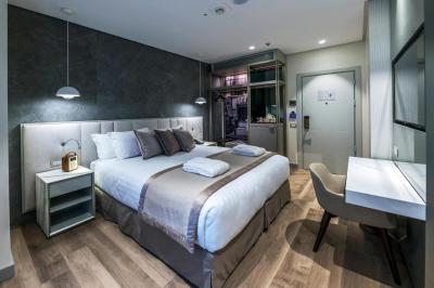 The Regency, Rome, a Tribute Portfolio Hotel 8 The Regency, Rome, a Tribute Portfolio Hotel 8