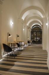 room Select Via Veneto 6 room Select Via Veneto 6