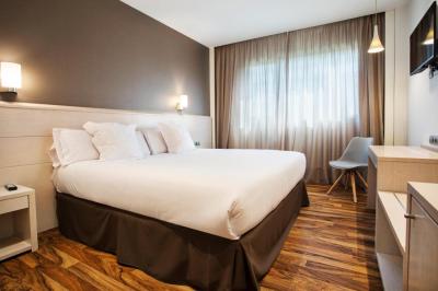 AZZ Valencia Táctica Hotel 8 AZZ Valencia Táctica Hotel 8