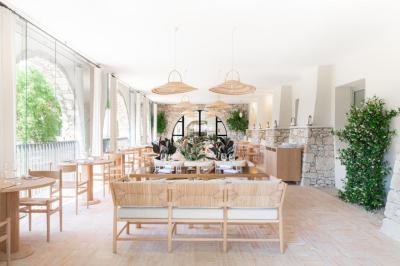 Le Couvent des Minimes, Un Hôtel & Spa L'Occitane en Provence 3 Le Couvent des Minimes, Un Hôtel & Spa L'Occitane en Provence 3