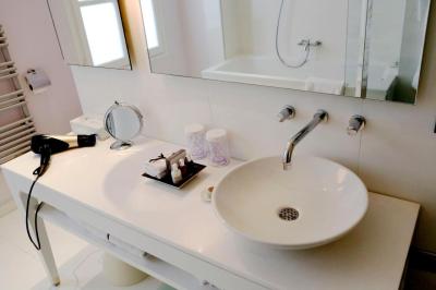 Hotel Le Placide Saint-Germain Des Prés 7 Hotel Le Placide Saint-Germain Des Prés 7
