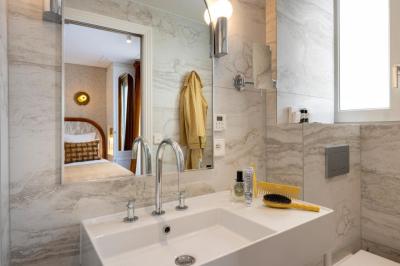 Hotel des Carmes by Malone 2 Hotel des Carmes by Malone 2