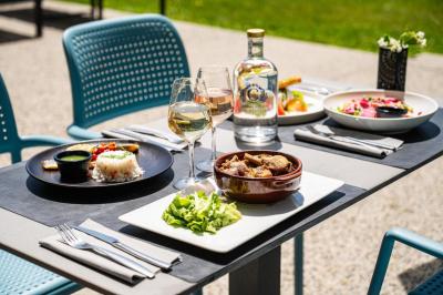 SOWELL HOTELS Les Chevaliers 9 SOWELL HOTELS Les Chevaliers 9