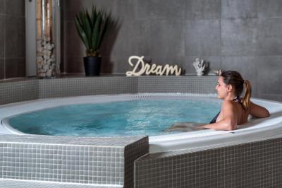 Hotel du Roi & Spa by SOWELL COLLECTION 9 Hotel du Roi & Spa by SOWELL COLLECTION 9