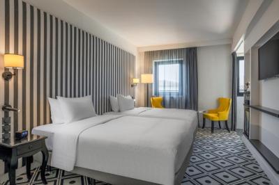 Hotel du Roi & Spa by SOWELL COLLECTION 5 Hotel du Roi & Spa by SOWELL COLLECTION 5