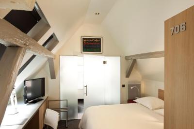 Hotel Le Pavillon 7 4 Hotel Le Pavillon 7 4