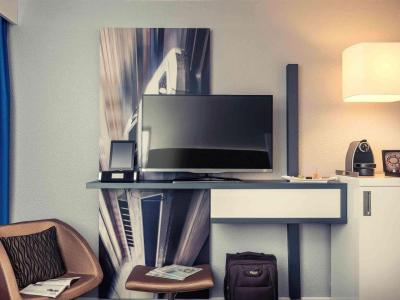 Mercure Paris Massy Gare TGV 3 Mercure Paris Massy Gare TGV 3