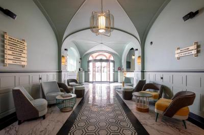 Grand Hôtel Bristol 9 Grand Hôtel Bristol 9