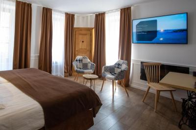 Hôtel Le Rapp 3 Hôtel Le Rapp 3
