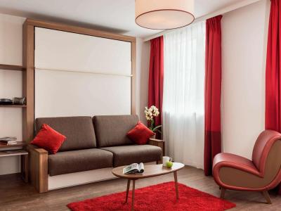 Aparthotel Adagio La Defense Courbevoie 9 Aparthotel Adagio La Defense Courbevoie 9