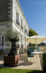 Hotel Les Hautes Roches 9 Hotel Les Hautes Roches 9