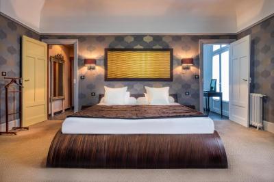 Le Grand Hotel 4 Le Grand Hotel 4