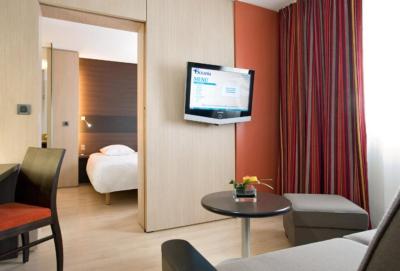 Hôtel Oceania Nantes Aéroport 8 Hôtel Oceania Nantes Aéroport 8