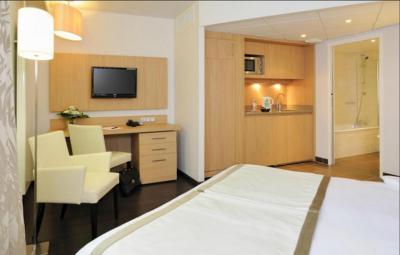 Residhome Nantes Berges De La Loire 4 Residhome Nantes Berges De La Loire 4