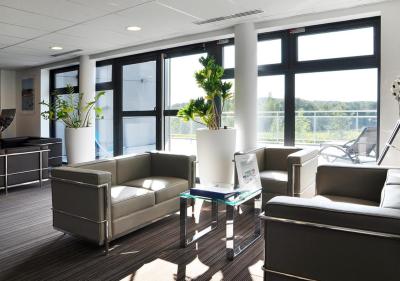 Golden Tulip Pornic Suites- Appart Hotel 3 Golden Tulip Pornic Suites- Appart Hotel 3