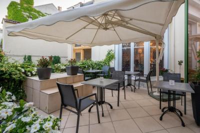 Grand Hôtel Des Templiers, Piscine & Spa 8 Grand Hôtel Des Templiers, Piscine & Spa 8