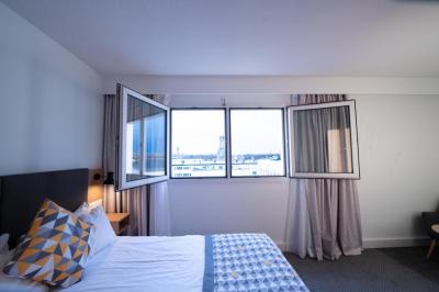 Holiday Inn Calais-Centre by IHG 7 Holiday Inn Calais-Centre by IHG 7