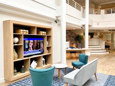 Holiday Inn Calais Coquelles by IHG 9 Holiday Inn Calais Coquelles by IHG 9