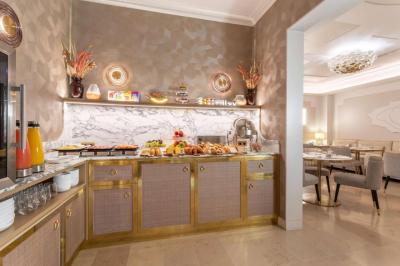 Hotel Camille Paris Tapestry Collection by Hilton 6 Hotel Camille Paris Tapestry Collection by Hilton 6