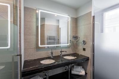 Chalgrin Boutique Hotel 4 Chalgrin Boutique Hotel 4
