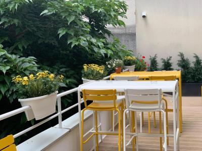 Holiday Inn Paris Montmartre by IHG 2 Holiday Inn Paris Montmartre by IHG 2