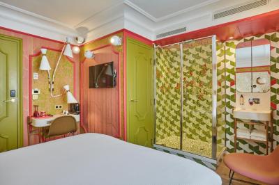 Idol Hotel 7 Idol Hotel 7