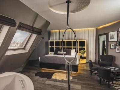 Legend Hôtel Paris 3 Legend Hôtel Paris 3