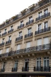 Hotel 33 Marbeuf 2 Hotel 33 Marbeuf 2