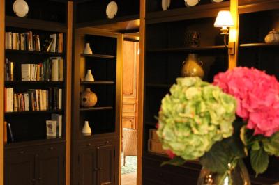 Hôtel Relais Monceau 5 Hôtel Relais Monceau 5
