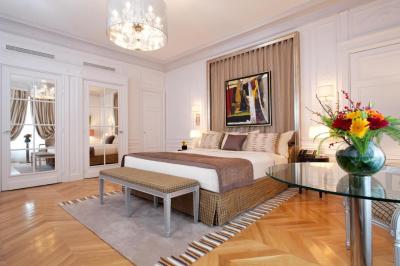 Majestic Apartments Champs Elysées 3 Majestic Apartments Champs Elysées 3