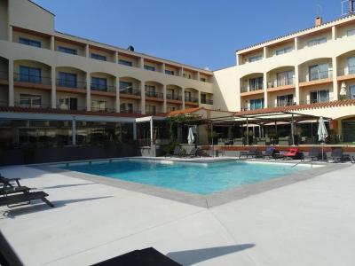 Holiday Inn Perpignan by IHG 9 Holiday Inn Perpignan by IHG 9