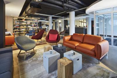 Radisson Hotel Paris Le Bourget 3 Radisson Hotel Paris Le Bourget 3