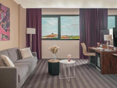 Holiday Inn Toulouse Airport by IHG 6 Holiday Inn Toulouse Airport by IHG 6