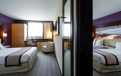 Holiday Inn Toulouse Airport by IHG 3 Holiday Inn Toulouse Airport by IHG 3