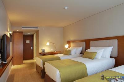 Dazzler Wyndham Montevideo Hotel 2 Dazzler Wyndham Montevideo Hotel 2