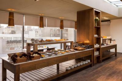 Esplendor Wyndham Montevideo Cervantes 3 Esplendor Wyndham Montevideo Cervantes 3
