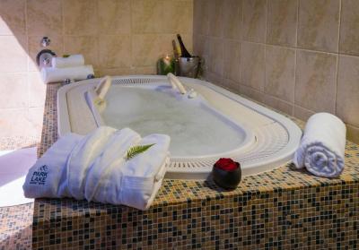 Park Lake Luxury Hotel 7 Park Lake Luxury Hotel 7