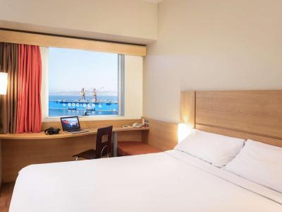 ibis Valparaiso 2 ibis Valparaiso 2