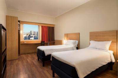 ibis Valparaiso 3 ibis Valparaiso 3