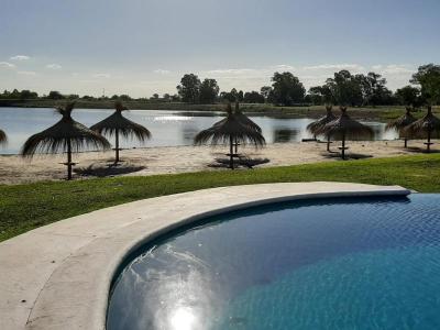 Howard Johnson Convention Center Ezeiza 8 Howard Johnson Convention Center Ezeiza 8