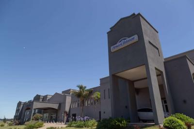 Howard Johnson Hotel Resort Funes 7 Howard Johnson Hotel Resort Funes 7