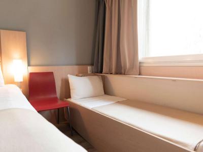 Hotel ibis Pilar 10 Hotel ibis Pilar 10
