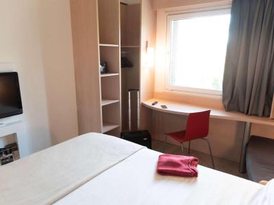 Hotel ibis Pilar 4 Hotel ibis Pilar 4