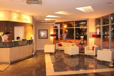 Howard Johnson by Wyndham San Pedro 10 Howard Johnson by Wyndham San Pedro 10