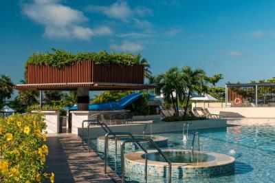 Hilton Cartagena Hotel 6 Hilton Cartagena Hotel 6